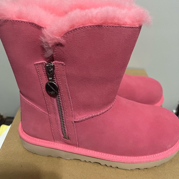 Girls Ugg Bailey Zip - Picture 5 of 6